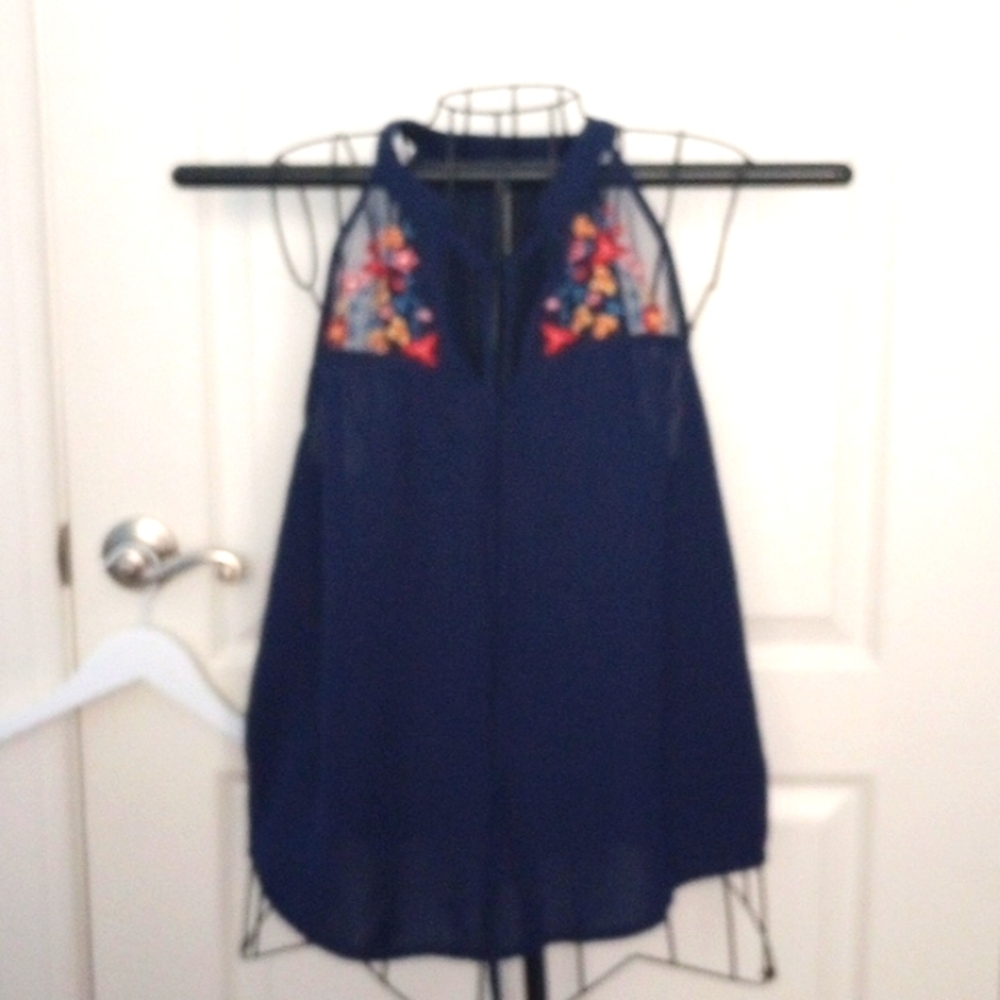 E hanger M Halter sz large